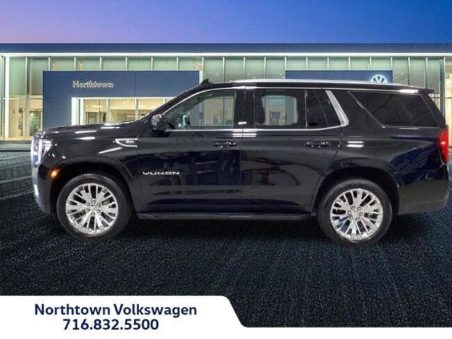 2023 GMC Yukon 4WD SLE's photo