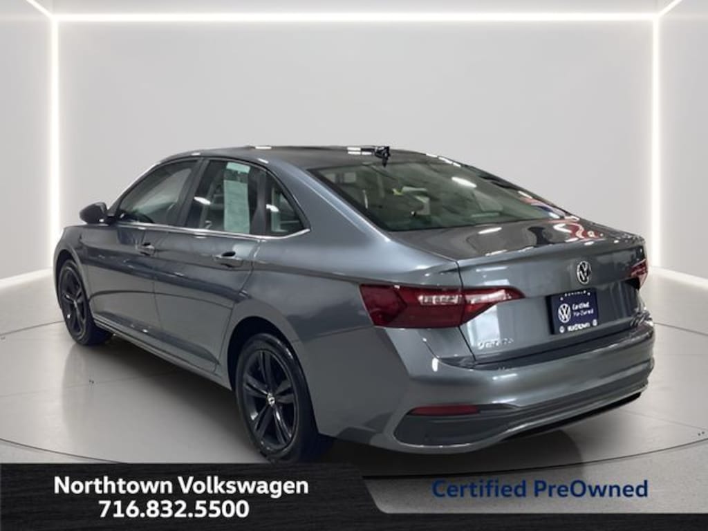 Certified 2023 Volkswagen Jetta 1.5T SE Sedan