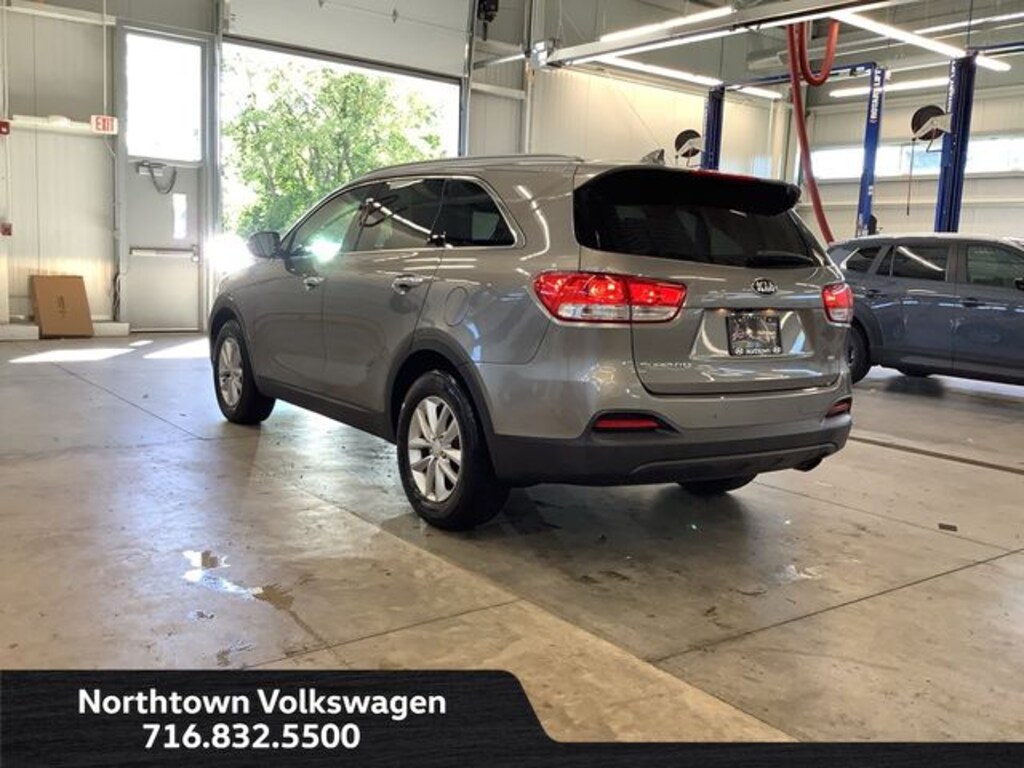 Used 2016 Kia Sorento LX SUV