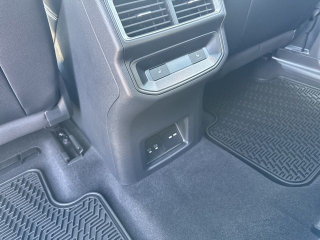 2026 Volkswagen Atlas Cross Sport SEL Premium R-LINE - Photo 12