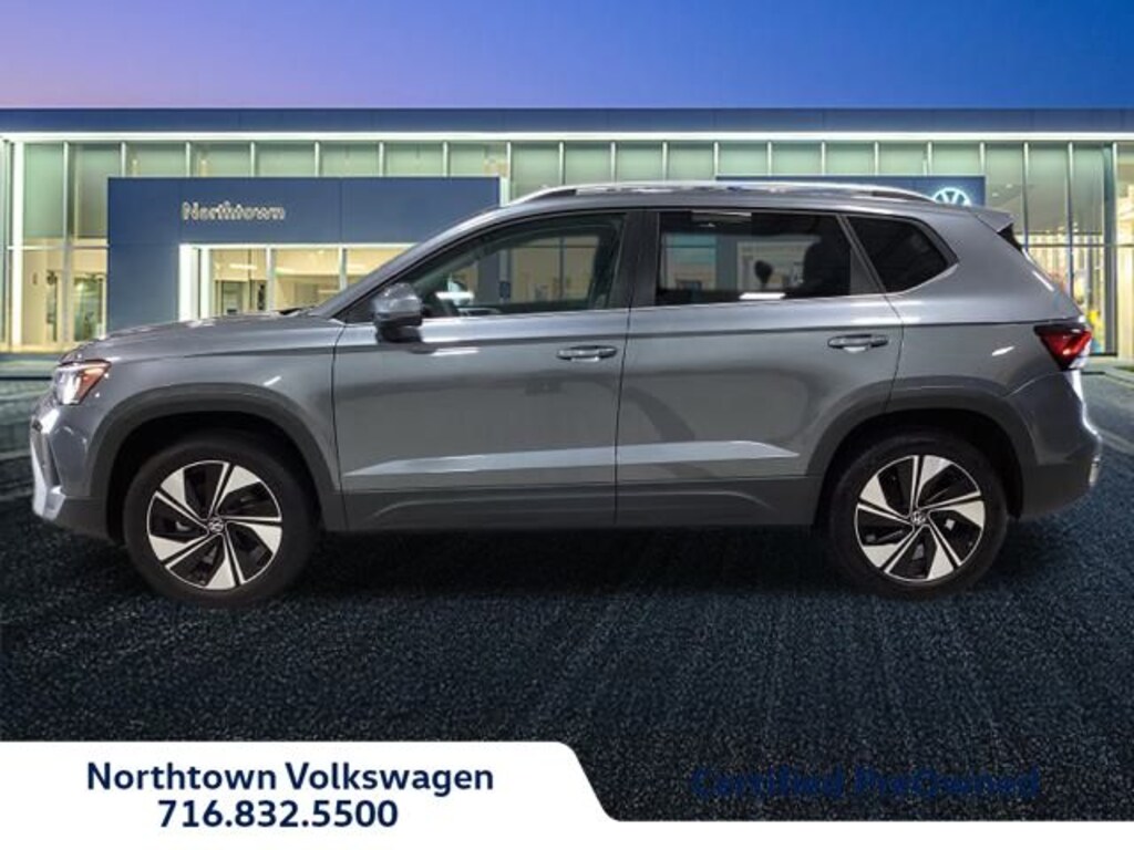 Used 2025 Volkswagen Taos 1.5T SE SUV