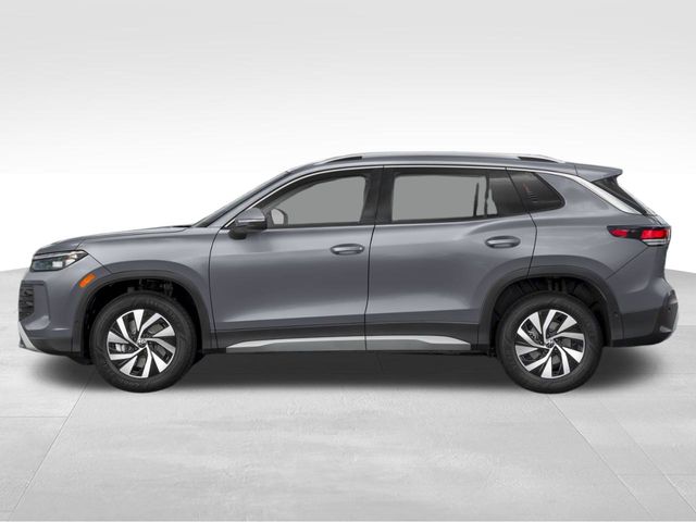 2025 Volkswagen Tiguan S photo 3