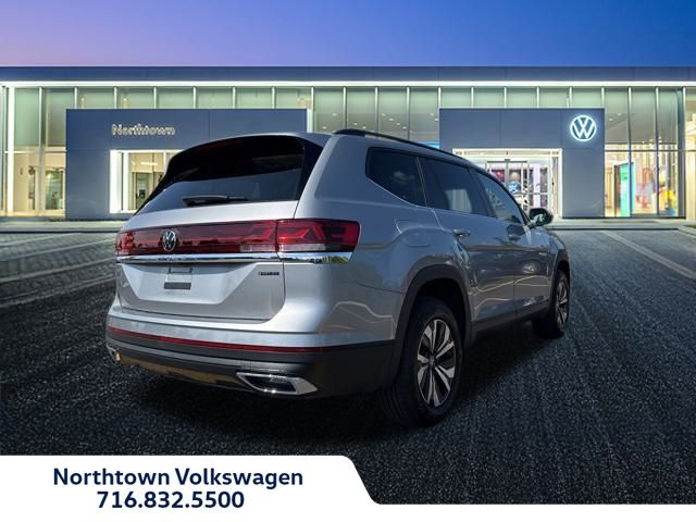 2025 Volkswagen Atlas SE photo 3