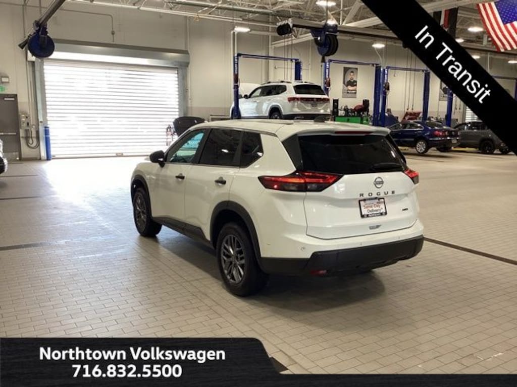 Used 2024 Nissan Rogue S SUV