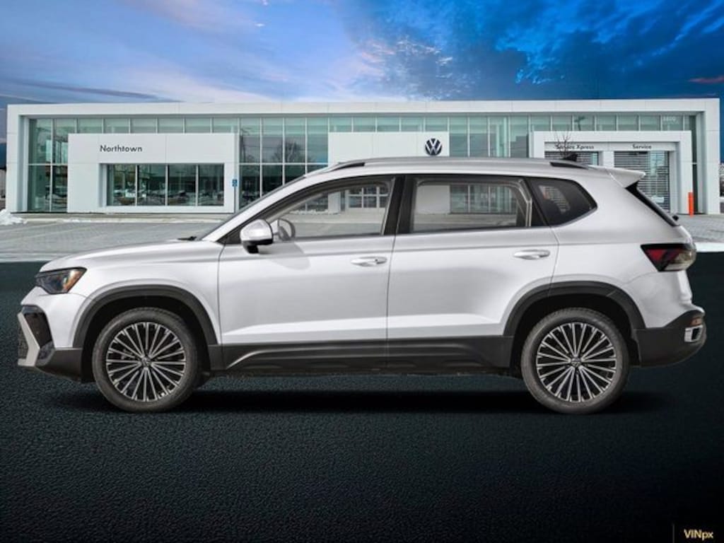 New 2025 Volkswagen Taos 1.5T SE SUV