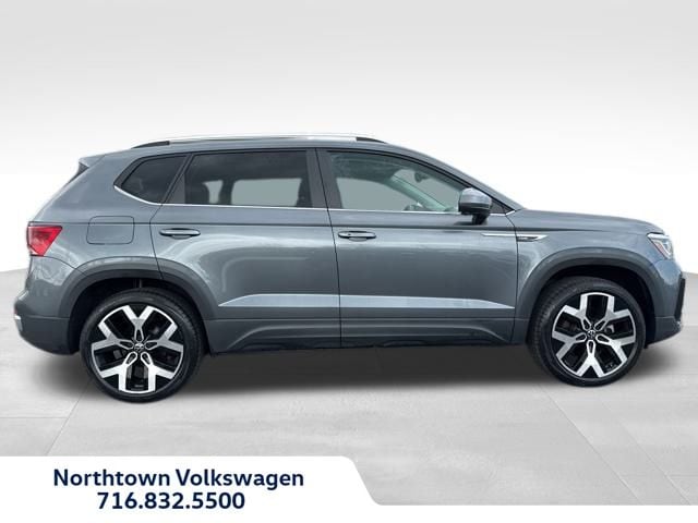 Certified 2022 Volkswagen Taos SEL with VIN 3VV2X7B21NM046079 for sale in Amherst, NY