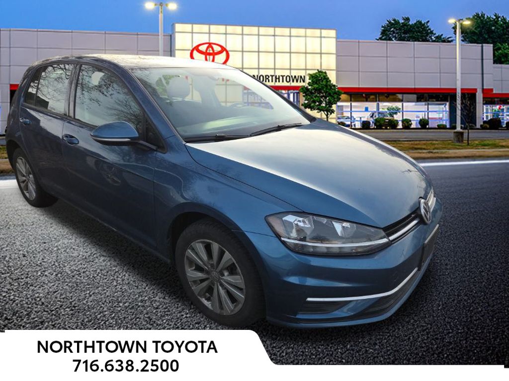 2020 Volkswagen Golf TSI