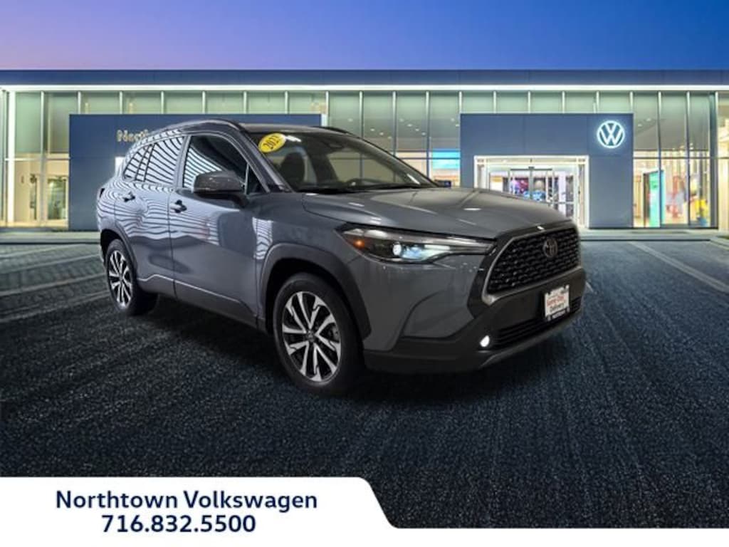 Used 2023 Toyota Corolla Cross XLE SUV