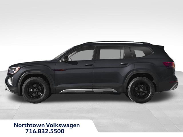 2025 Volkswagen Atlas Peak Edition SE photo 2