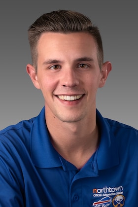 Staff member Ben Mazurowski from ID_5913211a5ff5