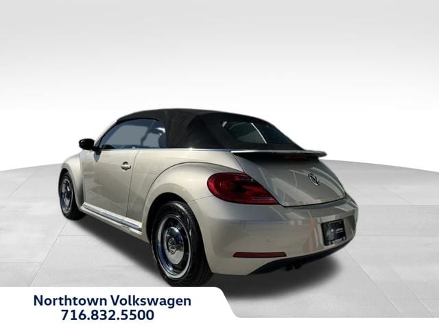 Used 2015 Volkswagen Beetle 1.8 with VIN 3VW517ATXFM818679 for sale in Amherst, NY