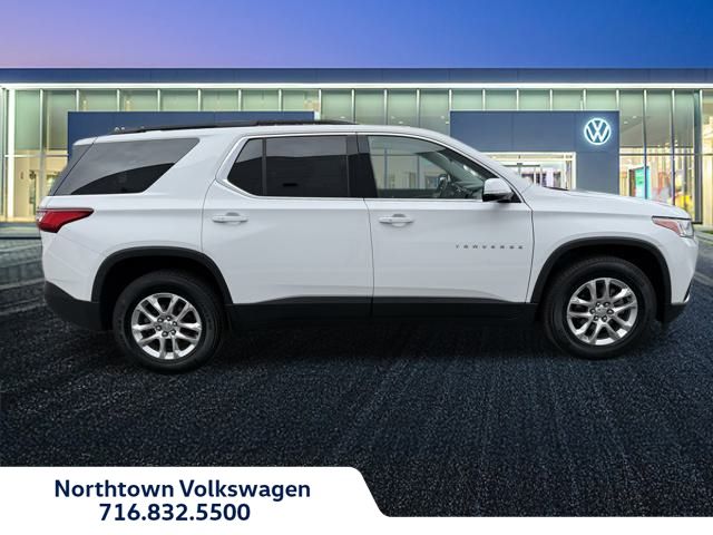 2019 Chevrolet Traverse 3LT photo 2