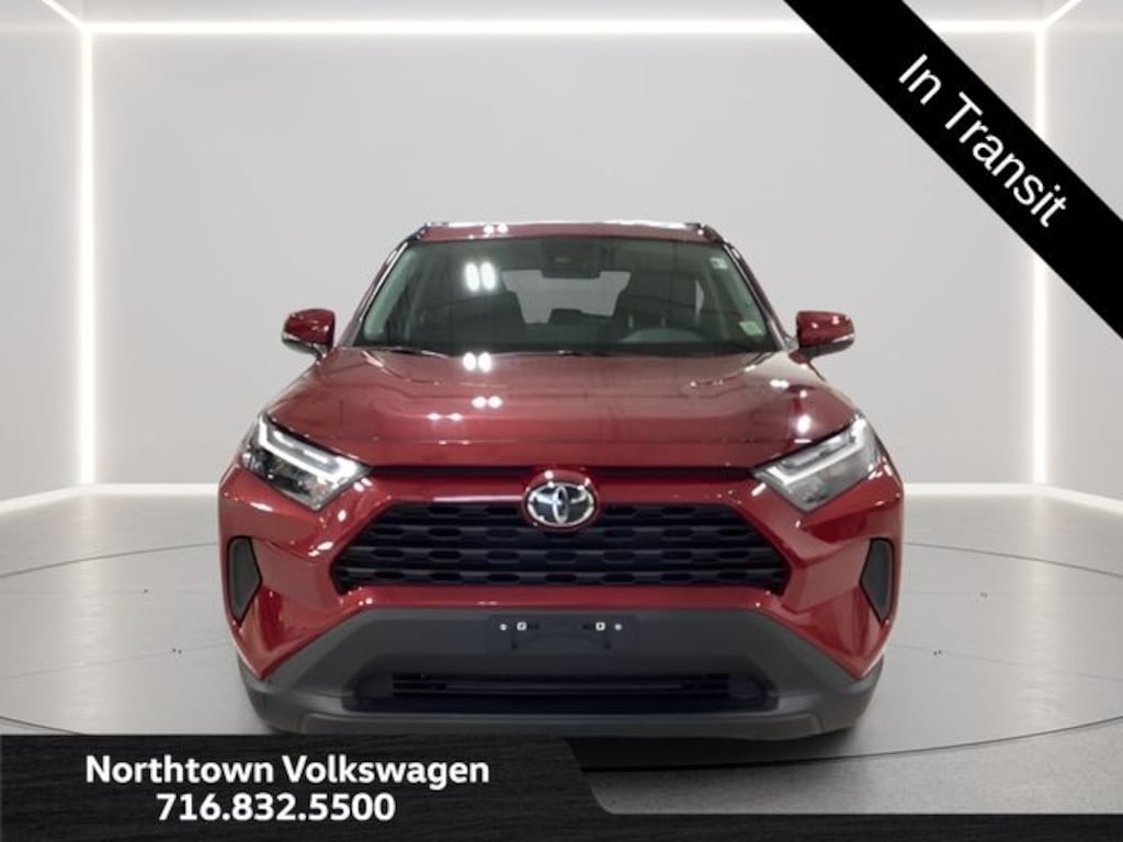 Used 2025 Toyota RAV4 XLE SUV