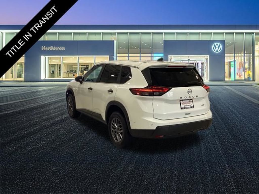 Used 2024 Nissan Rogue S SUV