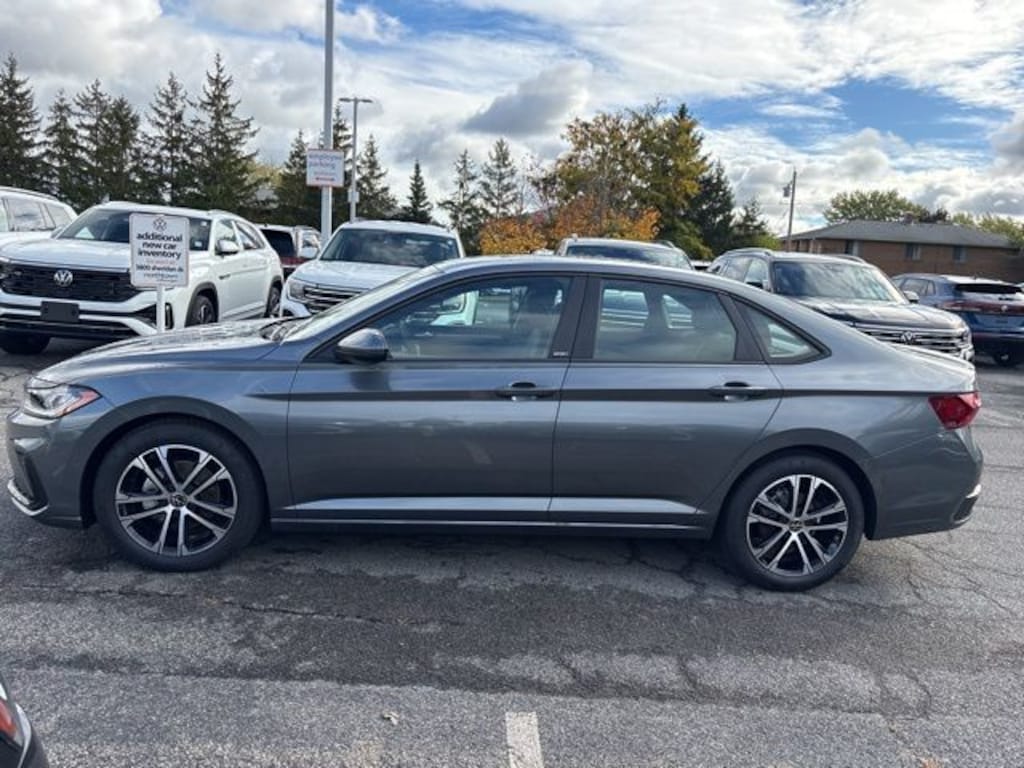 New 2026 Volkswagen Jetta 1.5T Sport Sedan