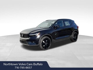 2026 Volvo XC40 B5 Ultra Black Edition SUV