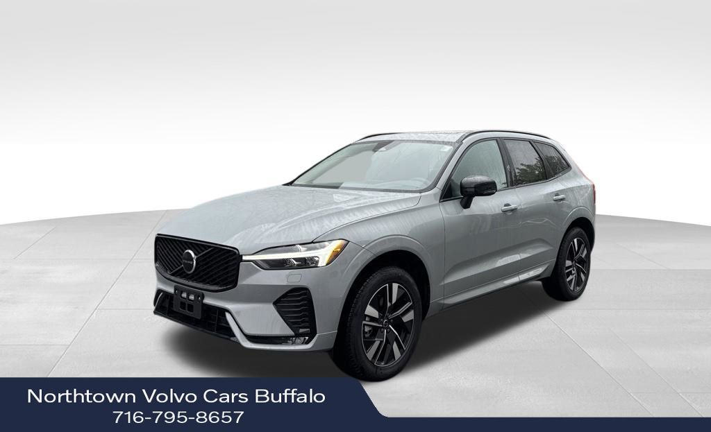 2026 Volvo XC60 B5 Core Dark AWD's photo