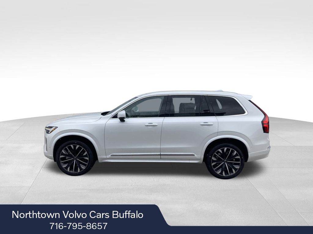 2025 Volvo XC90 Plus photo 2
