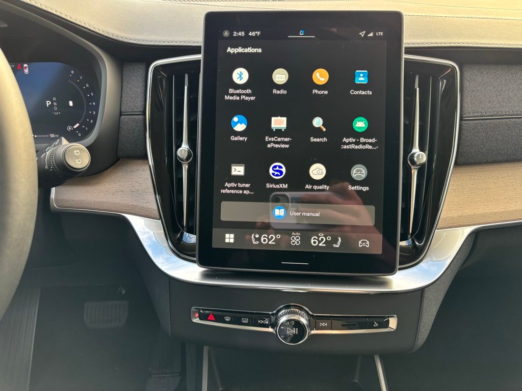 2026 Volvo XC90 Plus - Photo 12