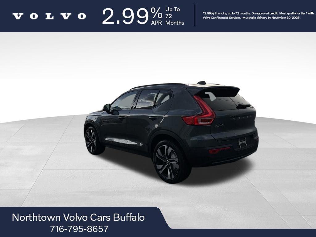 New 2026 Volvo XC40 B5 Ultra SUV