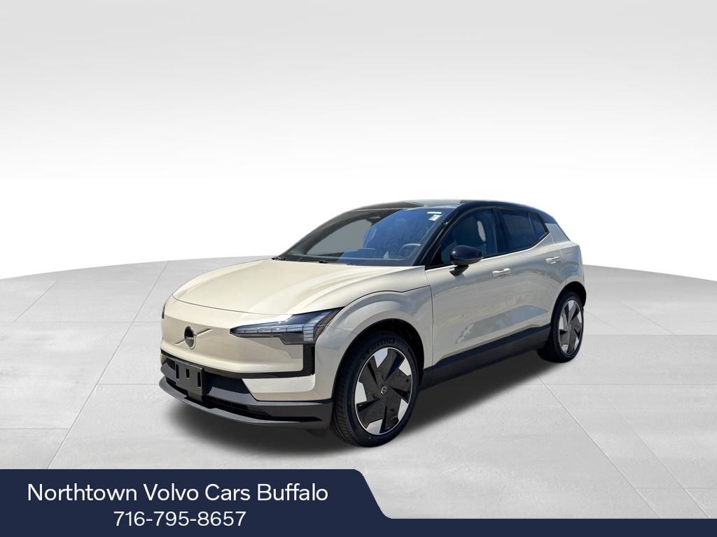2026 Volvo EX30 Twin Motor Performance Plus's photo