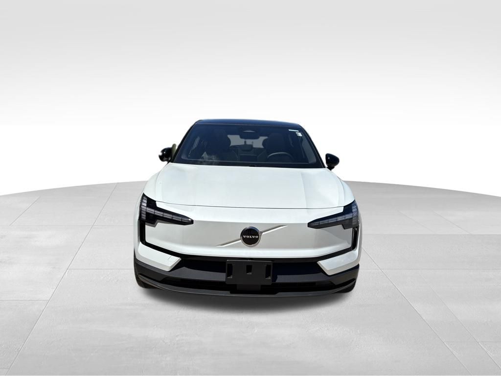 2026 Volvo EX30 Plus - Photo 8