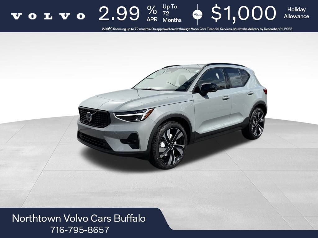 New 2026 Volvo XC40 B5 Plus SUV