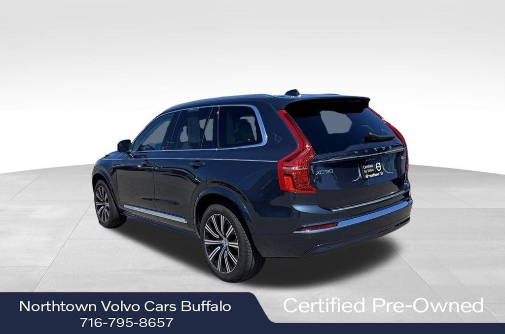 Used 2025 Volvo XC90 B5 Core SUV