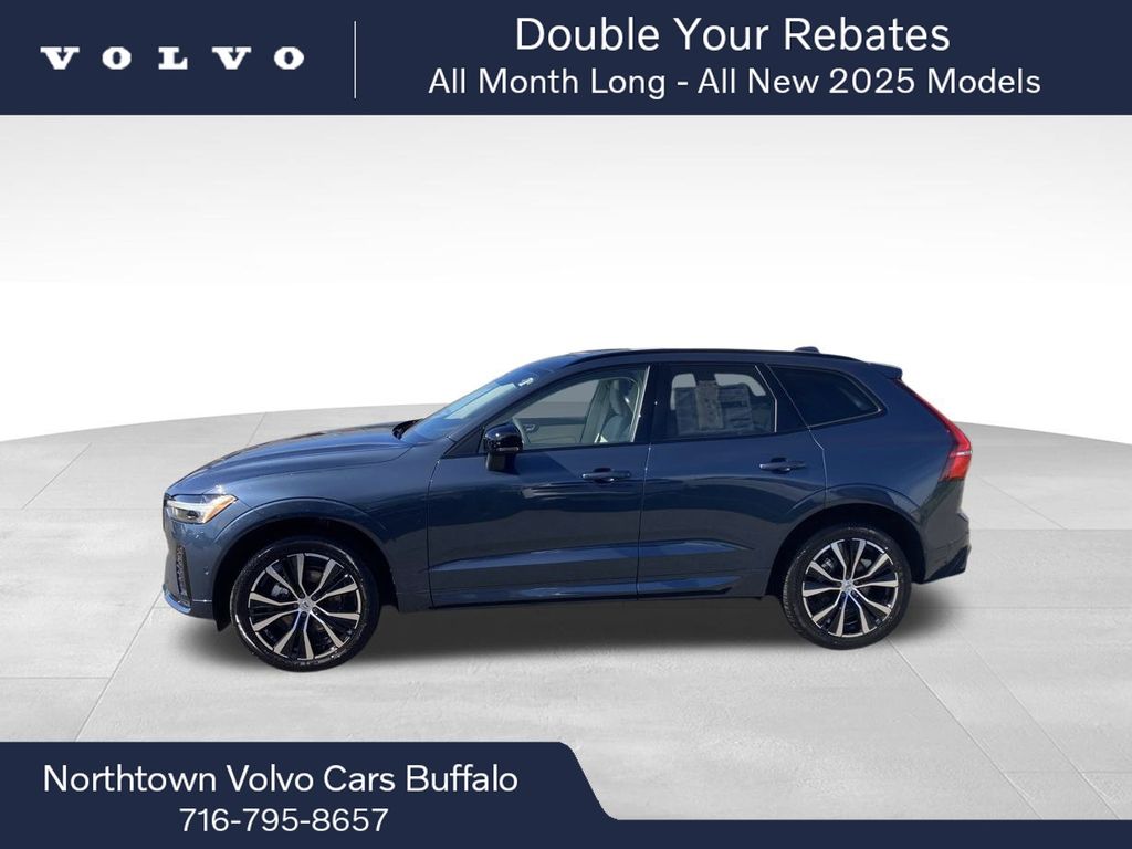 2025 Volvo XC60 B5 Plus photo 2