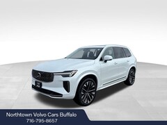 2026 Volvo XC90 B5 Core SUV