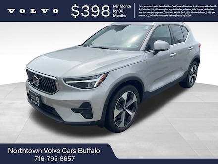 2025 Volvo XC40 B5 Core Bright Theme SUV
