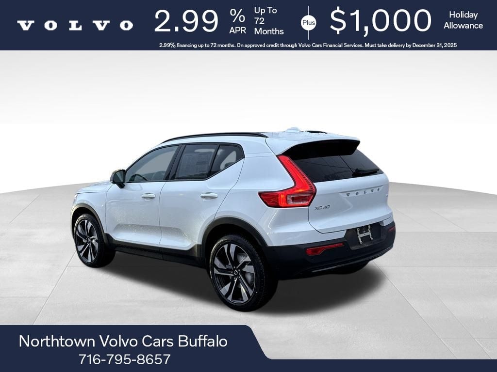 New 2026 Volvo XC40 B5 Plus SUV