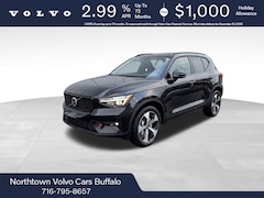 2026 Volvo XC40 B5 Plus SUV