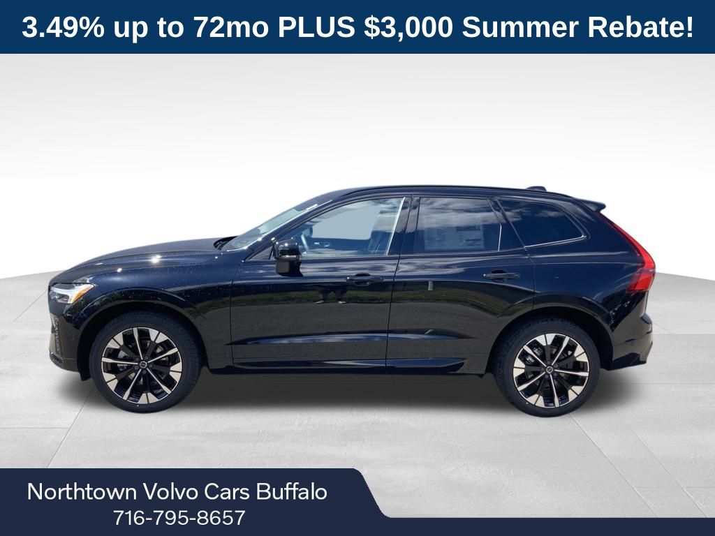 2026 Volvo XC60 B5 Plus photo 2