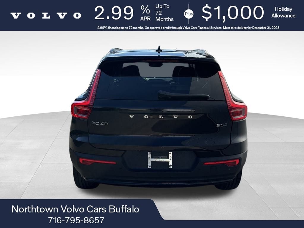 New 2026 Volvo XC40 B5 Plus SUV