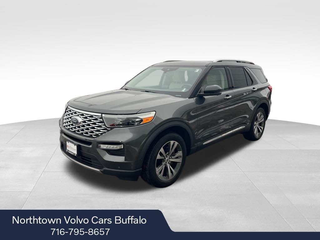 2020 Ford Explorer Platinum's photo