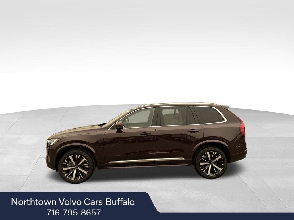 New 2026 Volvo XC90 B5 Core SUV