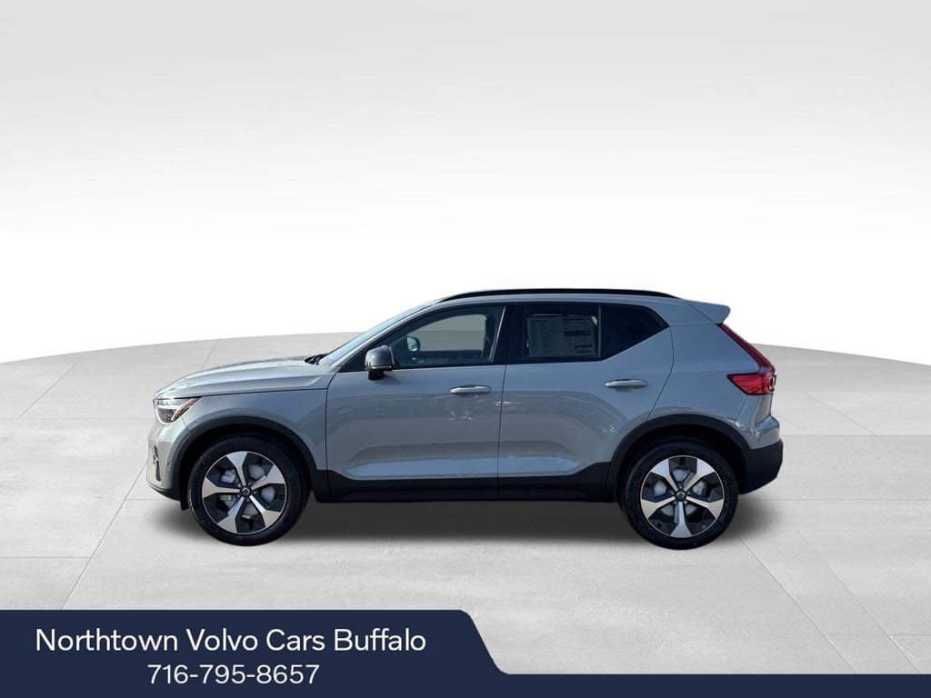 New 2026 Volvo XC40 B5 Plus SUV