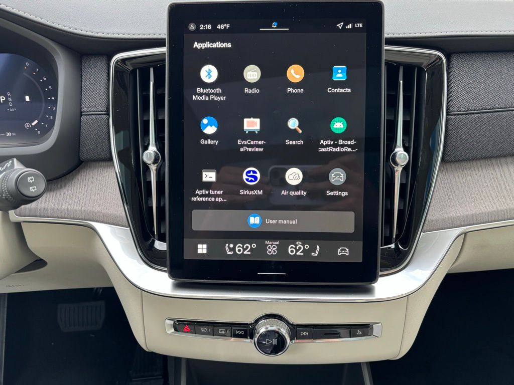 2026 Volvo XC90 Ultra - Photo 12