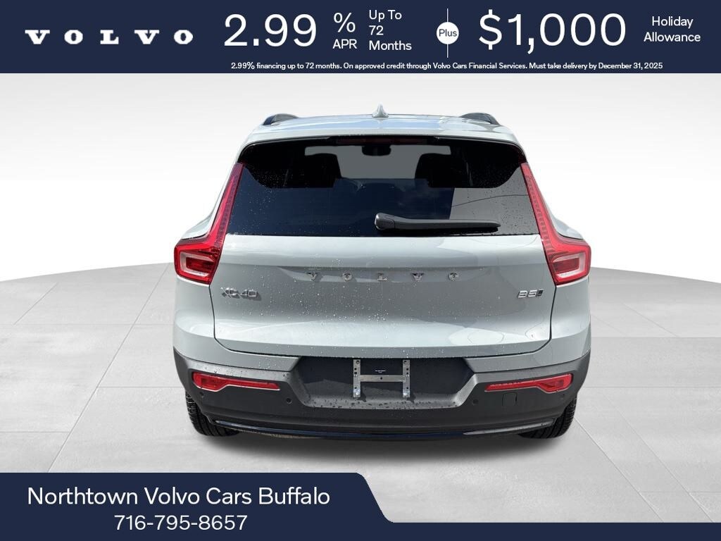 New 2026 Volvo XC40 B5 Plus SUV