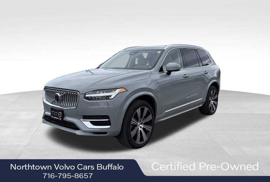 2025 Volvo XC90 T8 Recharge Plus Bright 7-Seat 4WD's photo