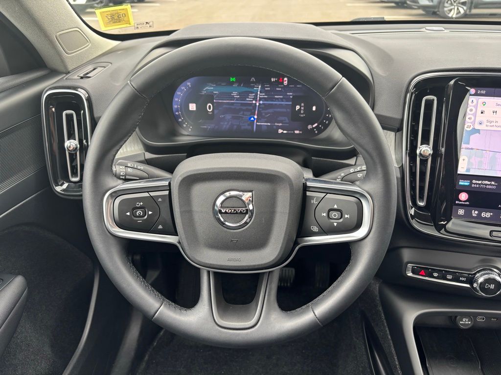 2026 Volvo XC40 Core - Photo 7