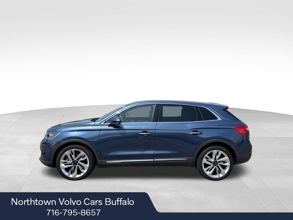 Used 2018 Lincoln MKX Reserve with VIN 2LMPJ8LP8JBL18760 for sale in Williamsville, NY
