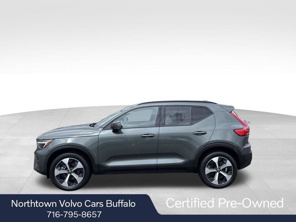 Certified 2026 Volvo XC40 B5 Core SUV