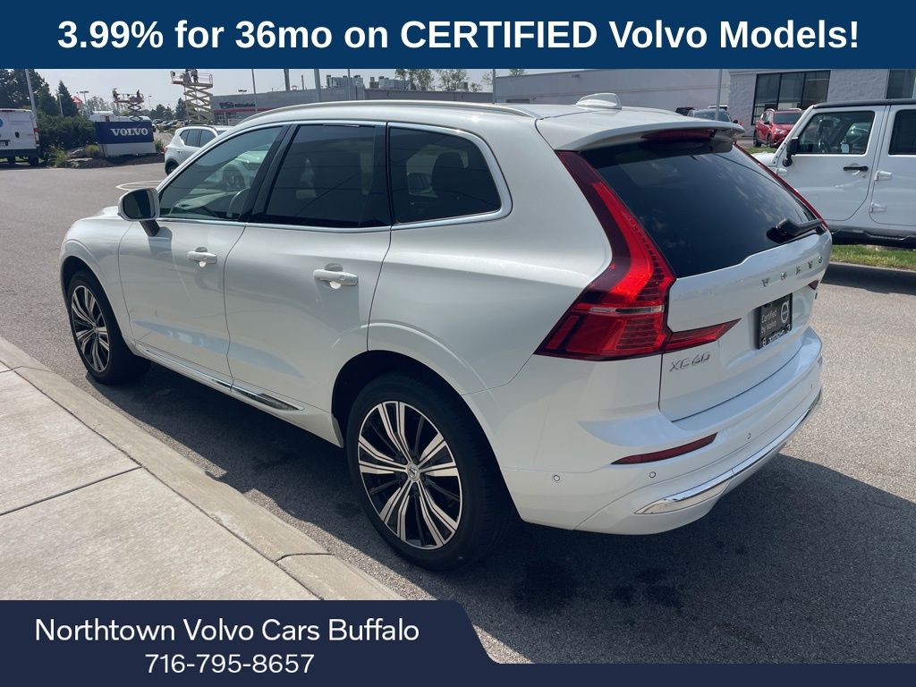 2022 Volvo XC60 Inscription photo 3