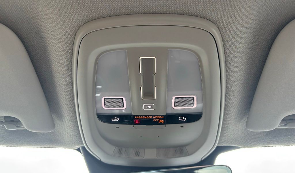 2026 Volvo XC40 Core - Photo 15