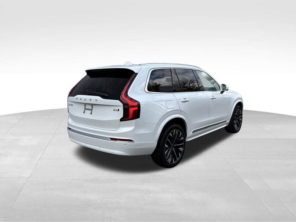 2026 Volvo XC90 Ultra - Photo 6
