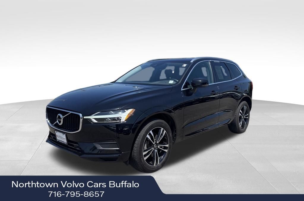 2020 Volvo XC60 T5 Momentum AWD's photo