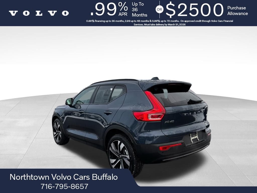 New 2026 Volvo XC40 B5 Ultra SUV