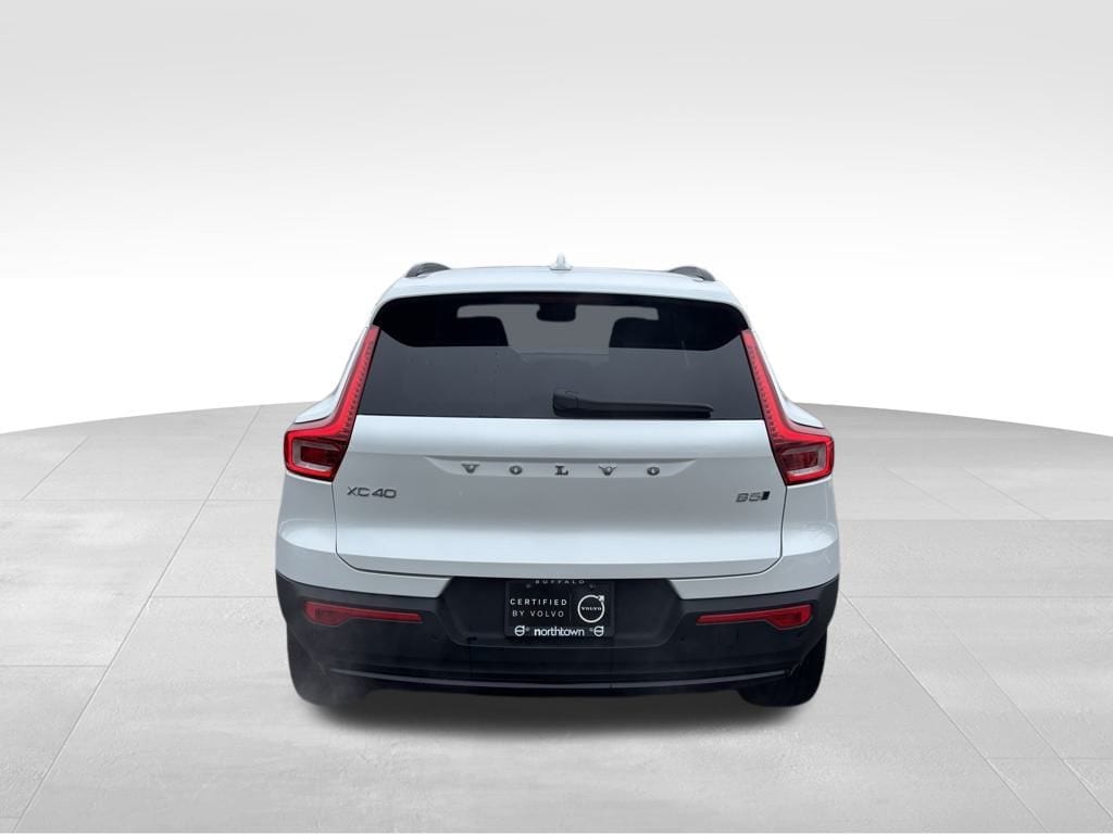 2026 Volvo XC40 Plus - Photo 34